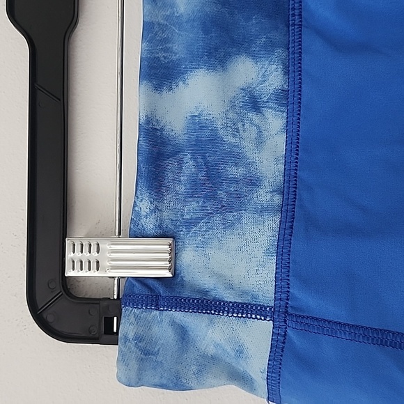 Lululemon Run Times Short 4-way Stretch Tidal Trip Pipe Dream Blue Size 6 - Picture 7 of 14